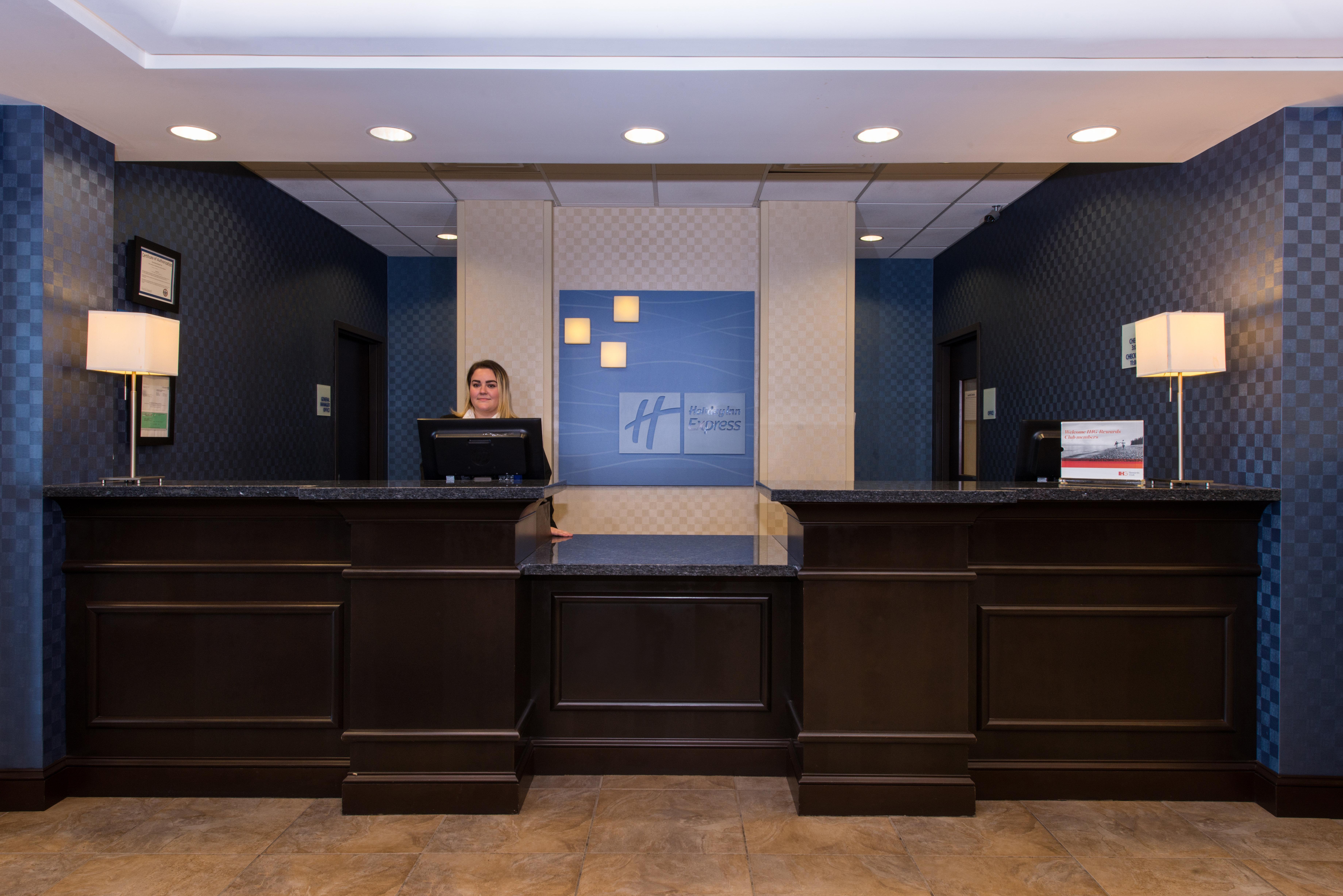 Holiday Inn Express And Suites Dickson City By Ihg Extérieur photo