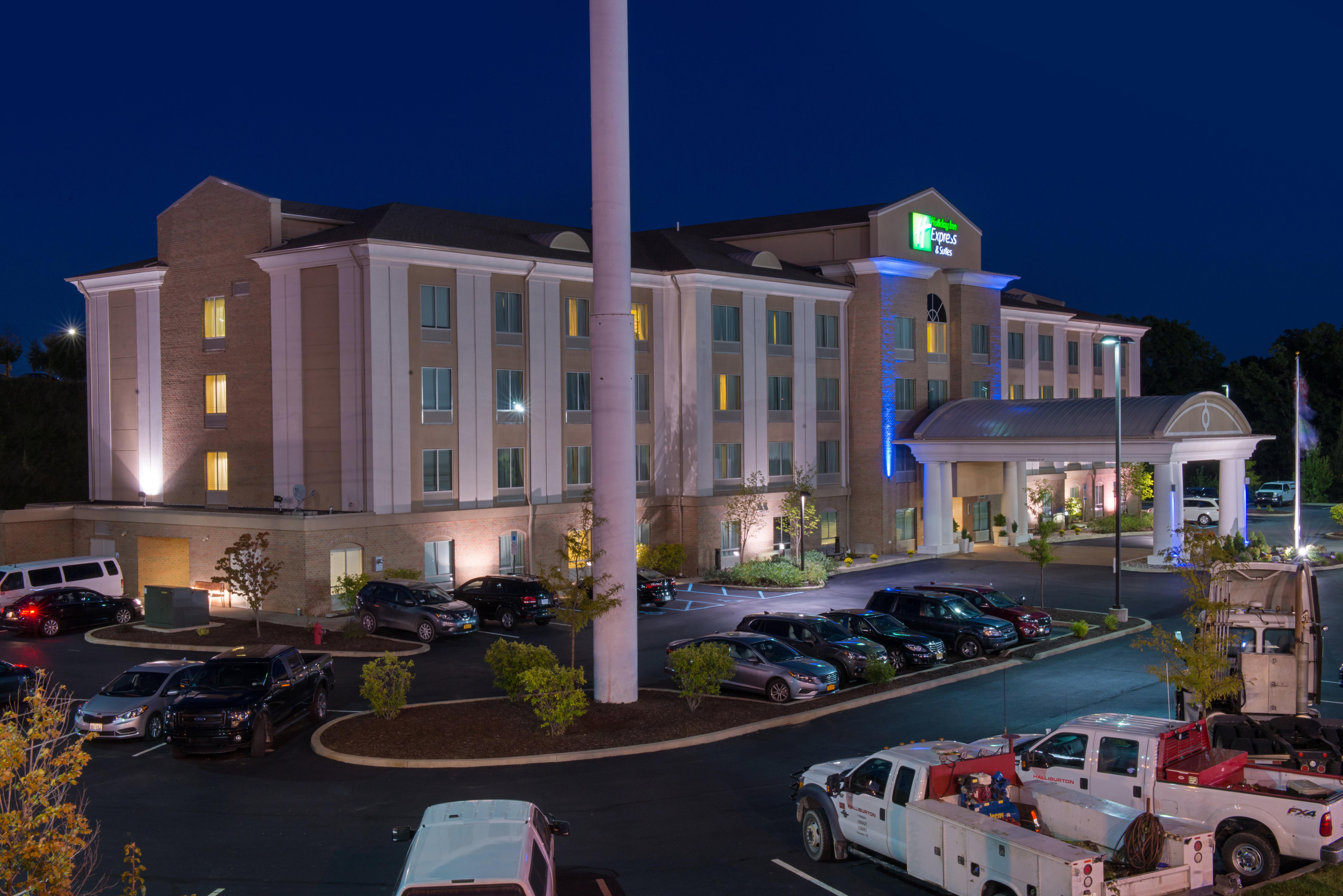 Holiday Inn Express And Suites Dickson City By Ihg Extérieur photo